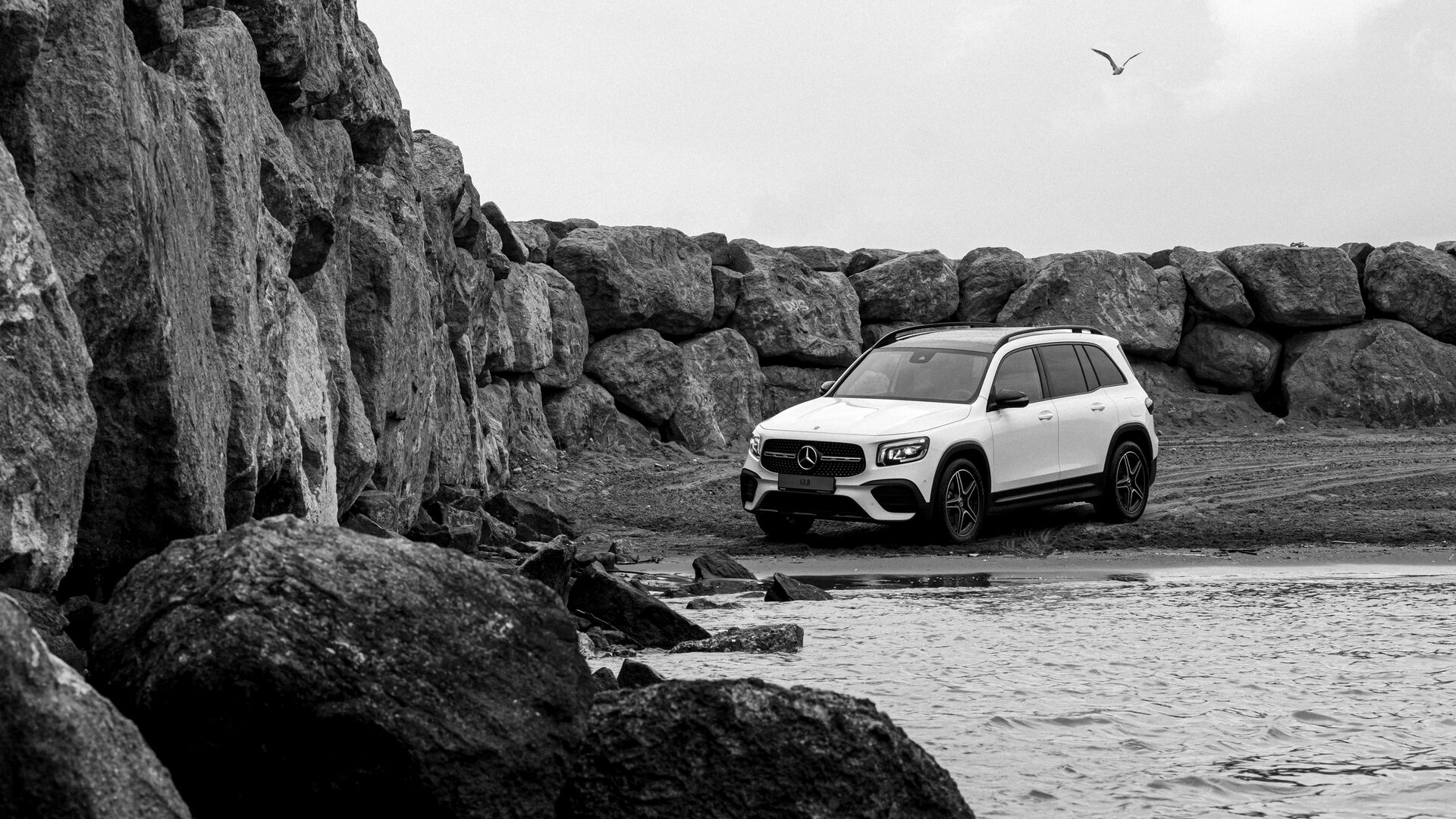 Mercedes-Benz GLB — 2