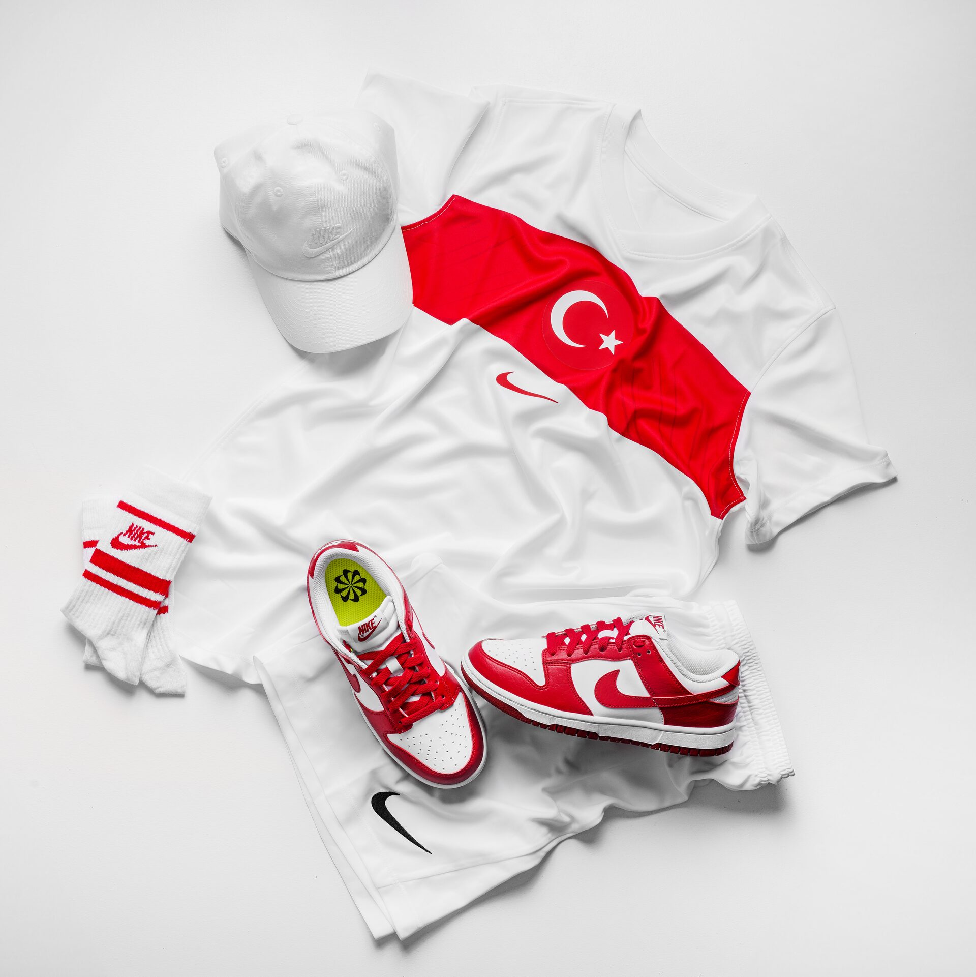 Nike — 5