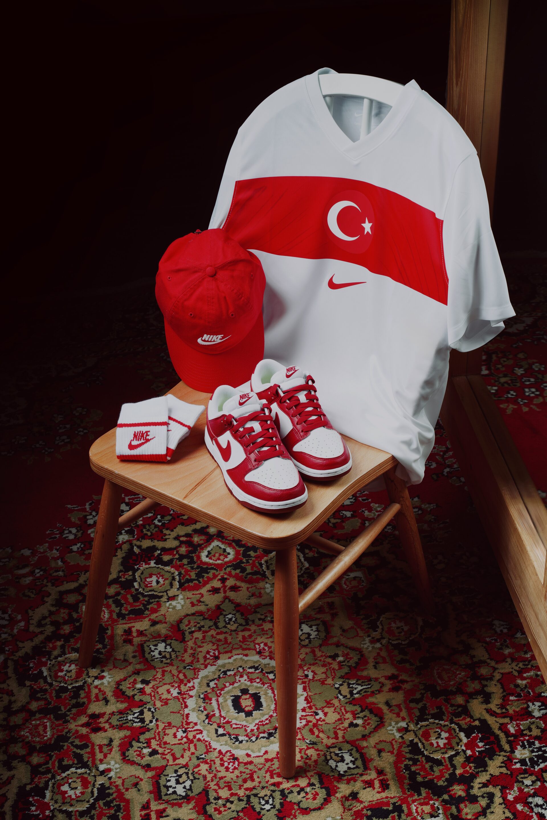 Nike — 6